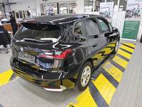 Náhľad zozadu sprava