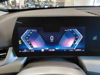 Pohľad na združený prístroj na palubnej doske