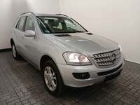 Pogled desno spredaj