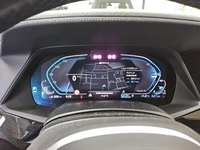 Pohľad na združený prístroj na palubnej doske