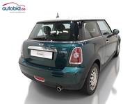 Pogled od pozadi desno