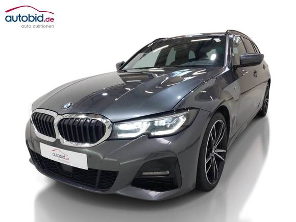 Pogled od napred levo