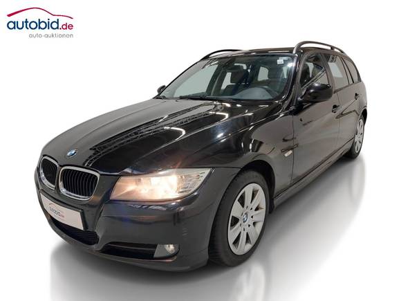 Pogled od napred levo