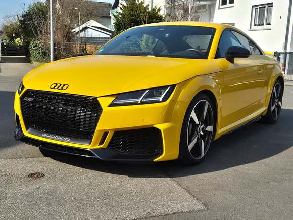 Vaizdas iš priekio kairės