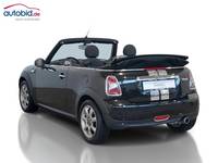 Pogled od pozadi levo