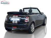 Pogled od pozadi desno