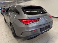 Pogled od pozadi levo