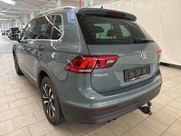 Pogled od pozadi levo