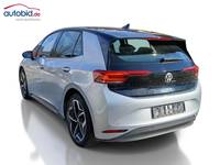 Pogled od pozadi levo