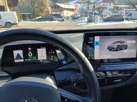 Pogled na kombinovani instrument