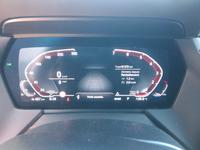 Pohľad na združený prístroj na palubnej doske