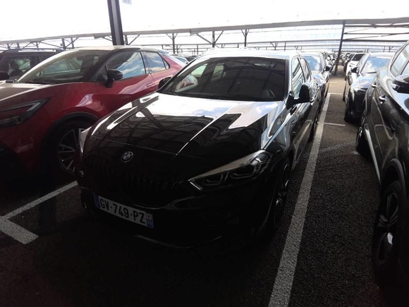 Náhľad spredu zľava