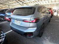 Náhľad zozadu sprava