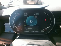 Pohled na přístrojovou desku