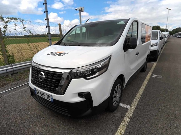 Náhled zpředu zleva