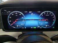 Pogled na kombinovani instrument