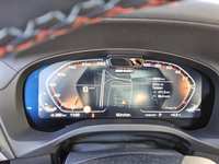 Pogled na kombinirani instrument