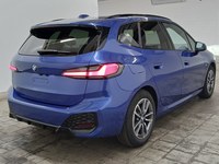 Náhľad zozadu sprava