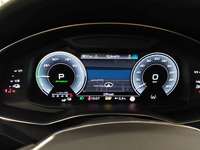 Pohled na přístrojovou desku