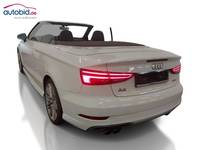 Pogled od pozadi levo