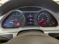 Pogled na kombinovani instrument