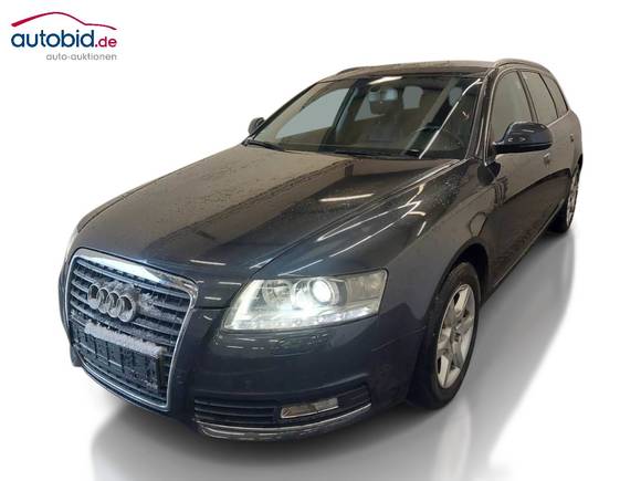 Pogled od napred levo