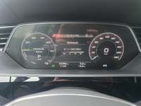 Pogled na kombinovani instrument