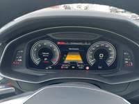 Pogled na kombinovani instrument