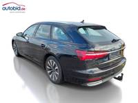 Pogled od pozadi levo