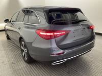 Pogled od pozadi levo