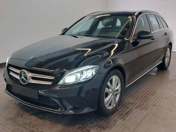 Pogled od napred levo