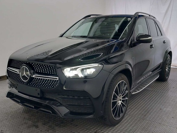 Pogled od napred levo