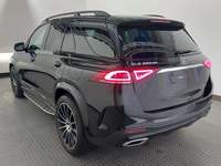 Pogled od pozadi levo