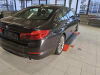 Náhľad zozadu sprava