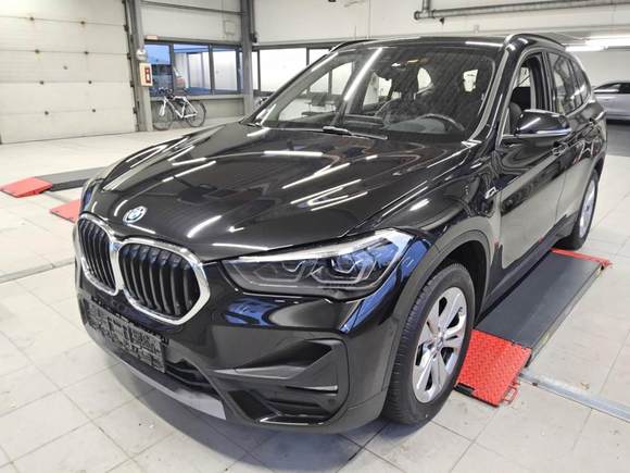 Náhľad spredu zľava