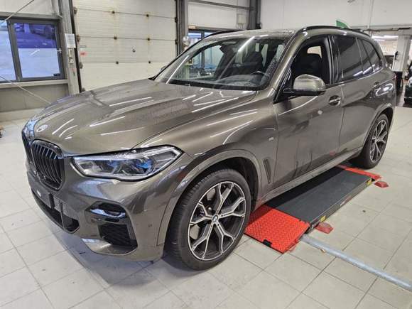 Náhľad spredu zľava