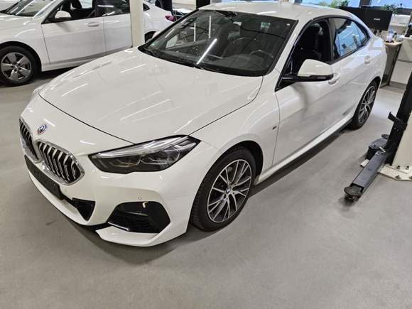 Náhľad spredu zľava