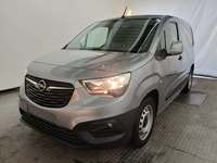 Pogled sprijeda lijevo