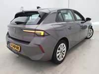 Pogled od pozadi desno