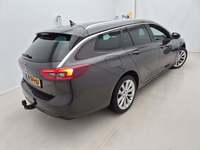 Vaade tagant paremalt