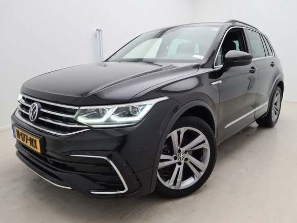 Pogled od napred levo