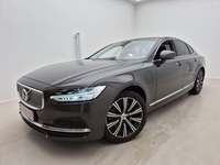 Pogled od napred levo