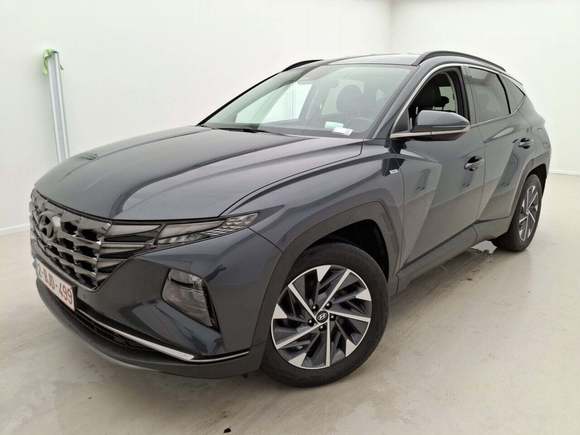 Pogled od napred levo