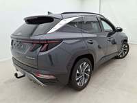 Pogled od pozadi desno