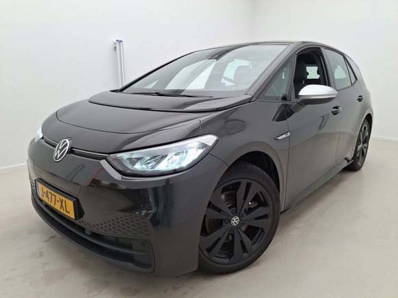 Pogled od napred levo