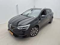 Pogled od napred levo