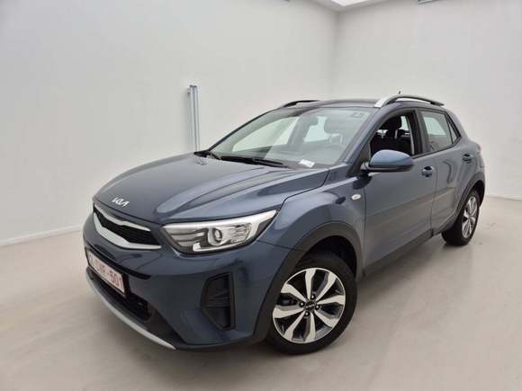 Pogled od napred levo