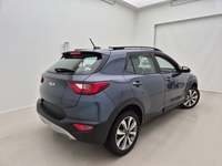 Pogled od pozadi desno