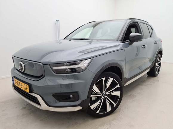 Pogled od napred levo