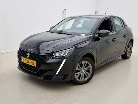 Pogled od napred levo